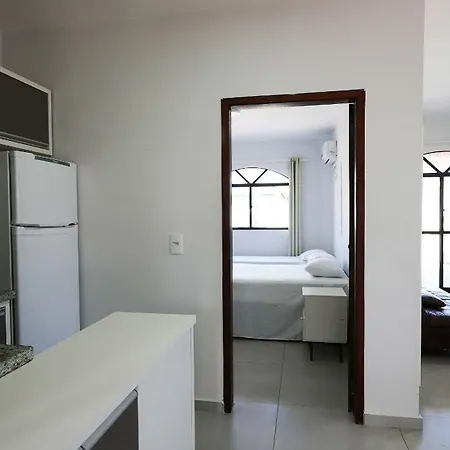 Residencial Dona Dina - Mestre Naro Bombinhas Exterior photo